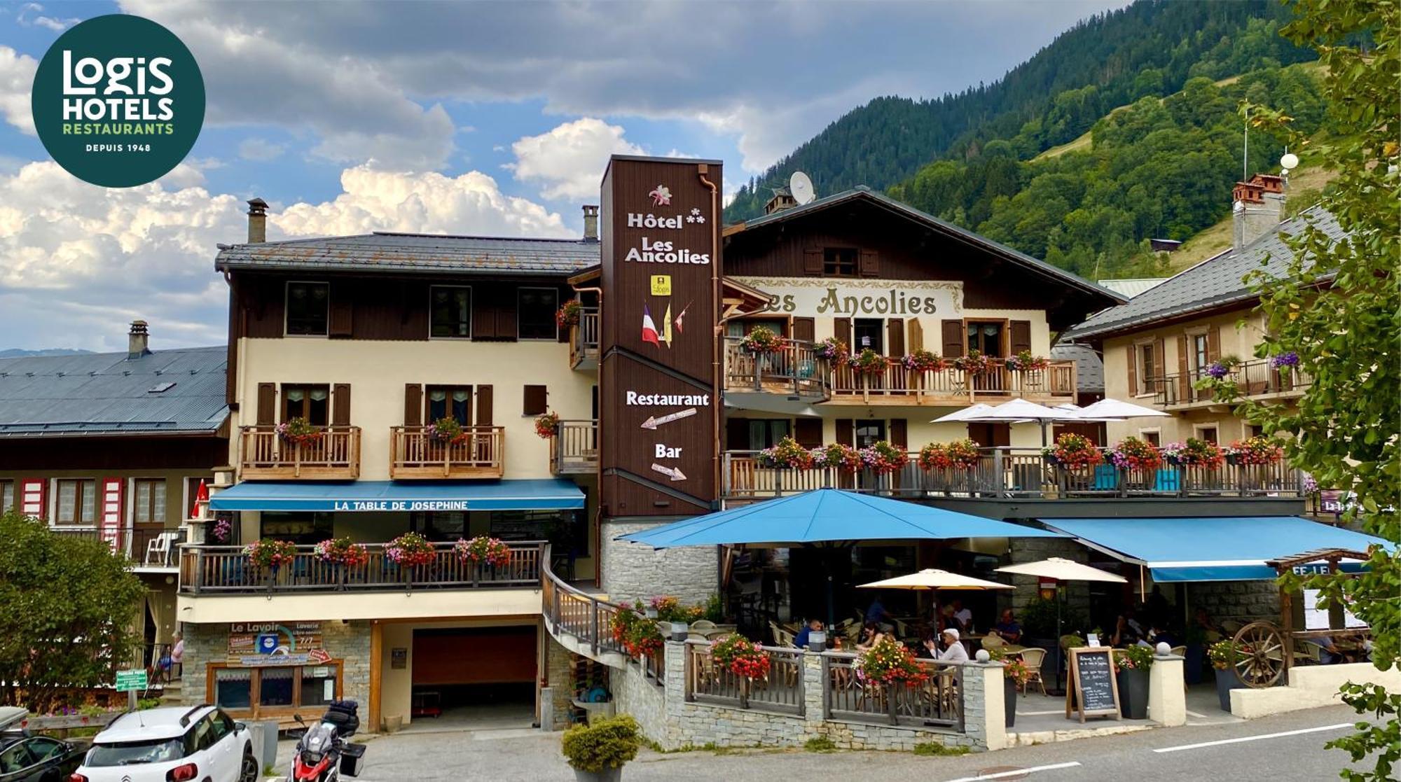 Logis Hotel Les Ancolies Areches Bagian luar foto